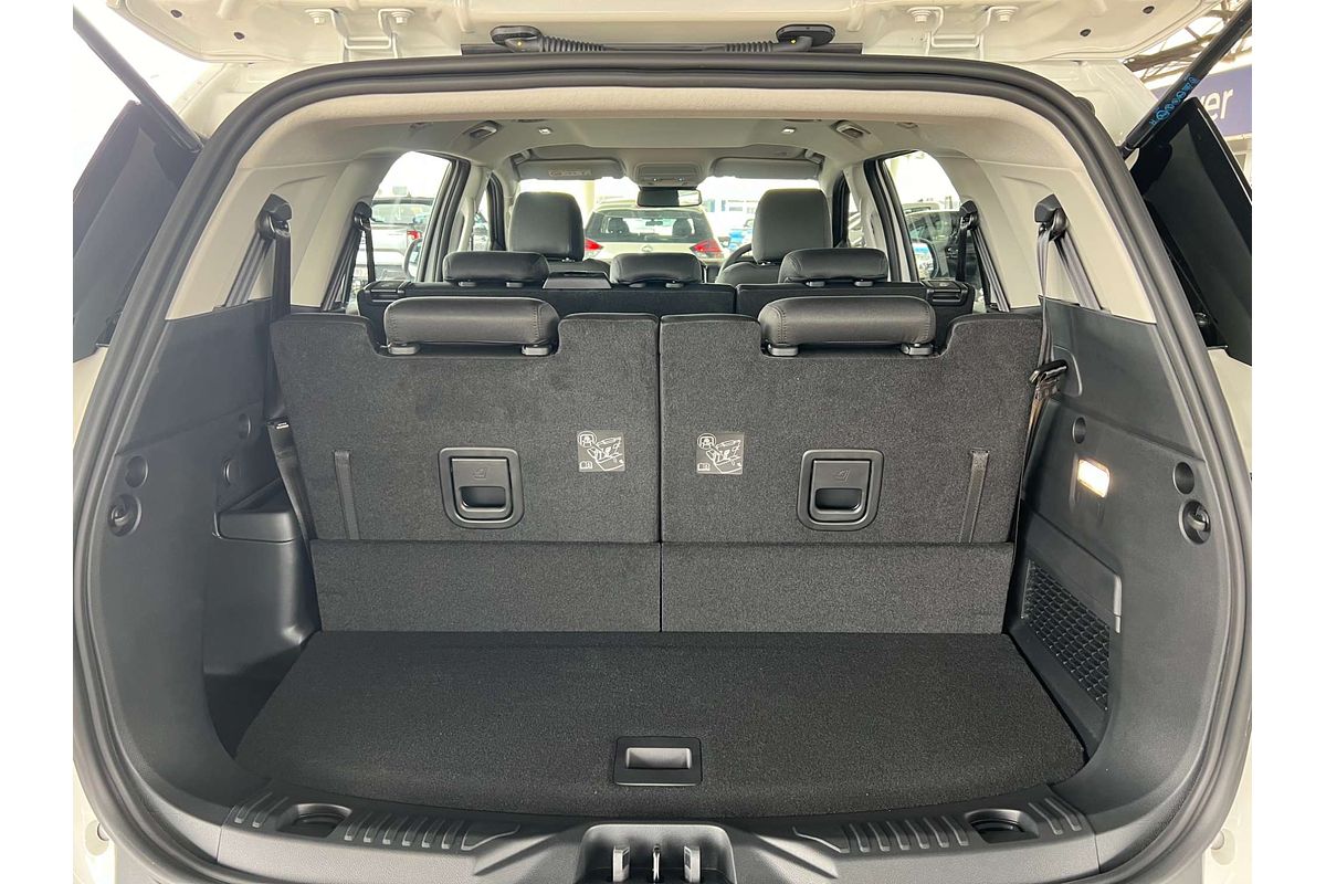 2024 Ford Everest Ambiente