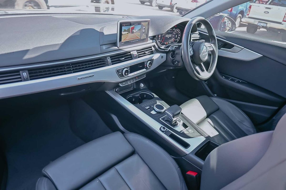 2019 Audi A4 45 TFSI S line B9