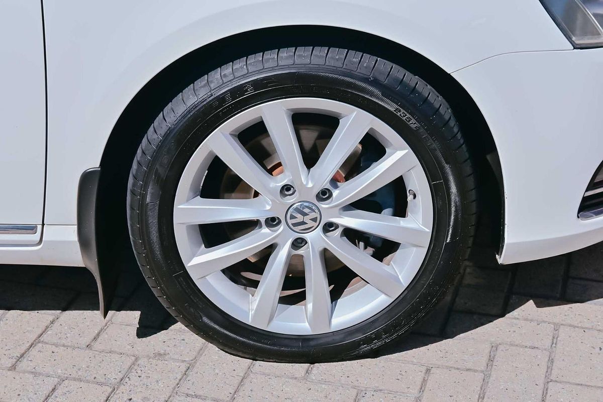 2013 Volkswagen Passat 130TDI Highline Type 3C