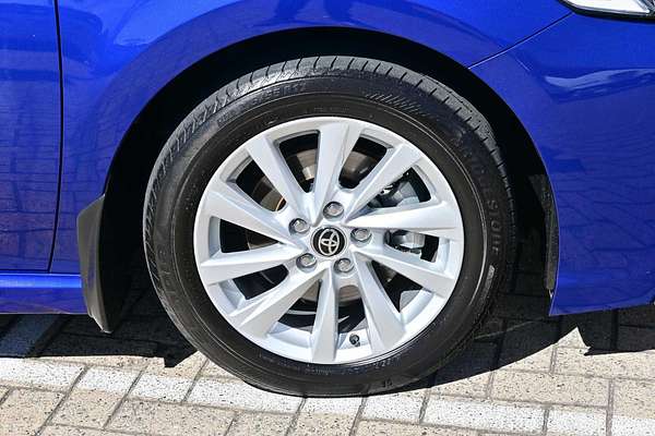 2021 Toyota Camry Ascent Sport AXVH70R