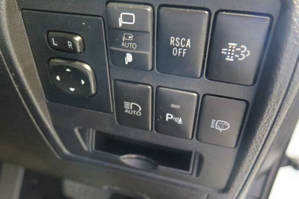 2018 Toyota LANDCRUISER SAHARA