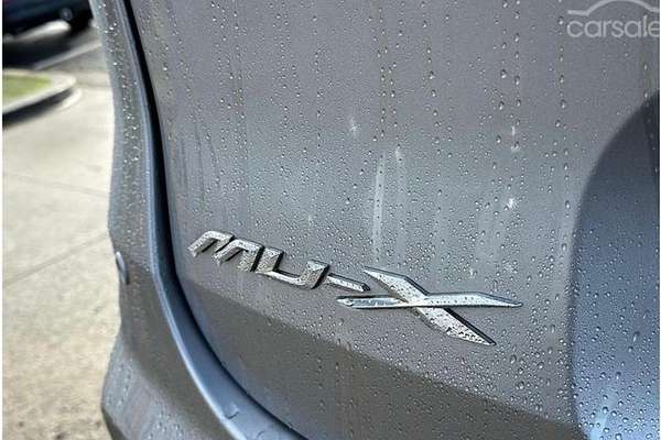 2023 Isuzu MU-X LS-T