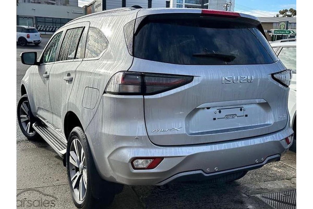 2023 Isuzu MU-X LS-T