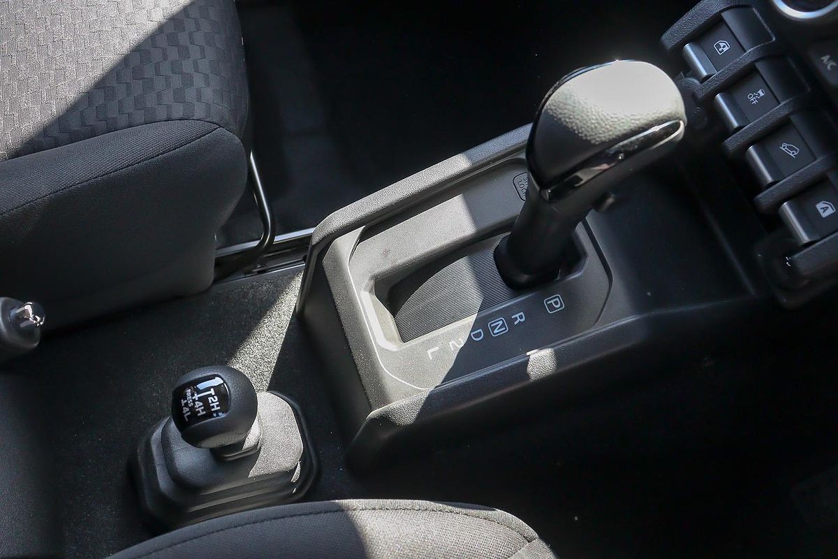 2025 Suzuki Jimny XL JJ