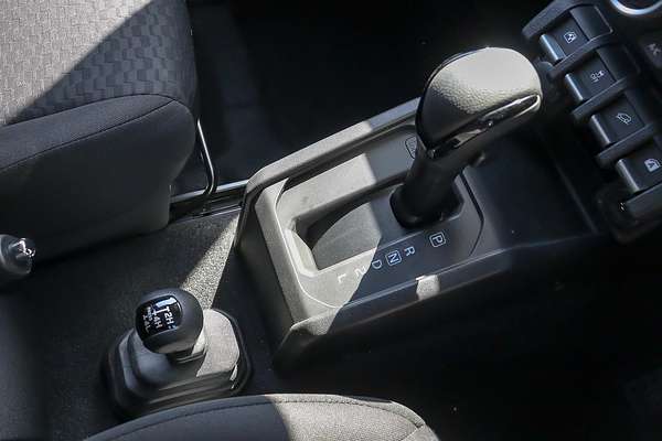 2025 Suzuki Jimny XL JJ