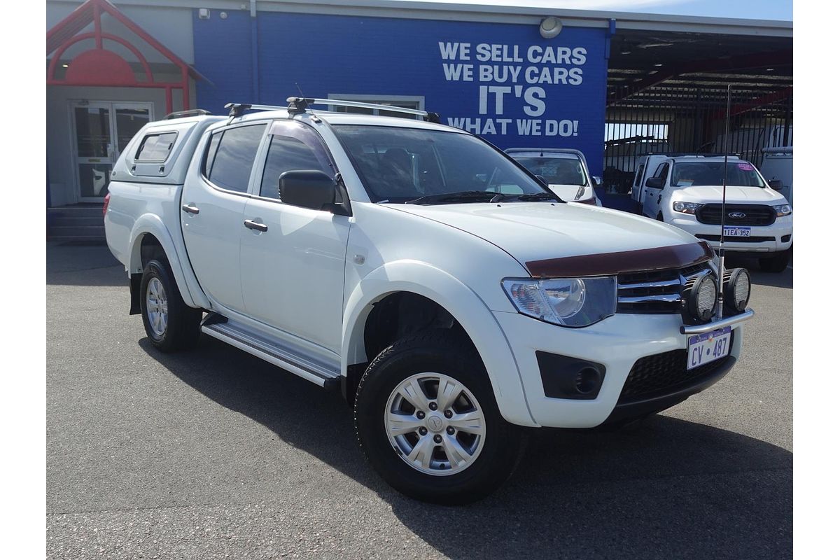 2014 Mitsubishi Triton GLX MN 4X4