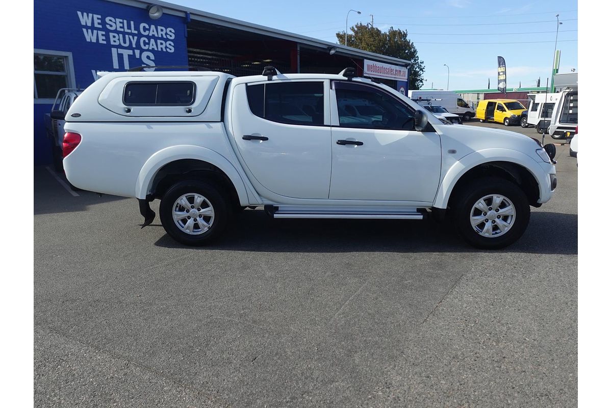 2014 Mitsubishi Triton GLX MN 4X4