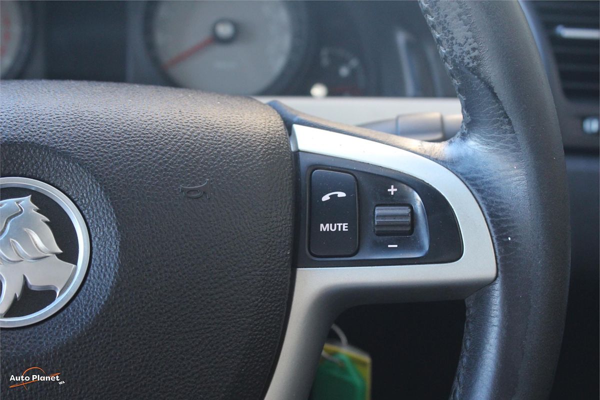 2010 Holden COMMODORE SV6 VE MY10
