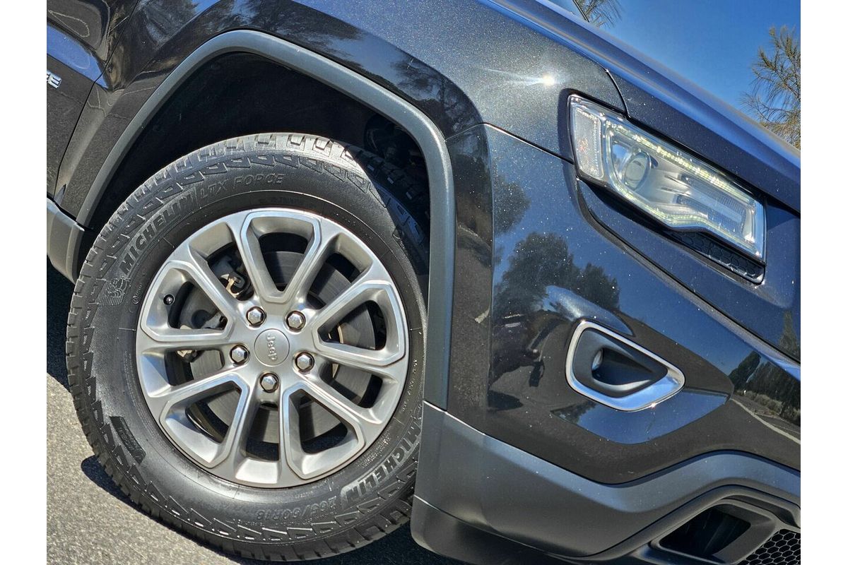 2013 Jeep Grand Cherokee Laredo (4x4) WK MY14