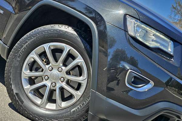 2013 Jeep Grand Cherokee Laredo (4x4) WK MY14