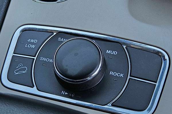 2013 Jeep Grand Cherokee Laredo (4x4) WK MY14