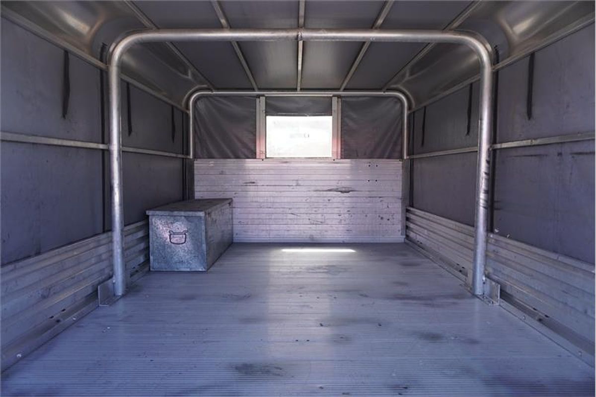 2014 Isuzu N Series NLR 200 4x2 SWB
