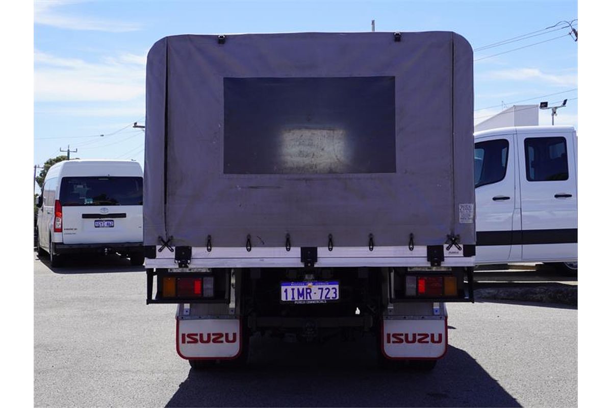 2014 Isuzu N Series NLR 200 4x2