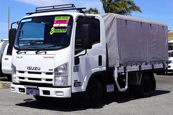 2014 Isuzu N Series NLR 200 4x2 SWB