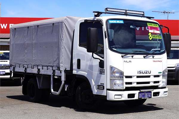 2014 Isuzu N Series NLR 200 4x2 SWB