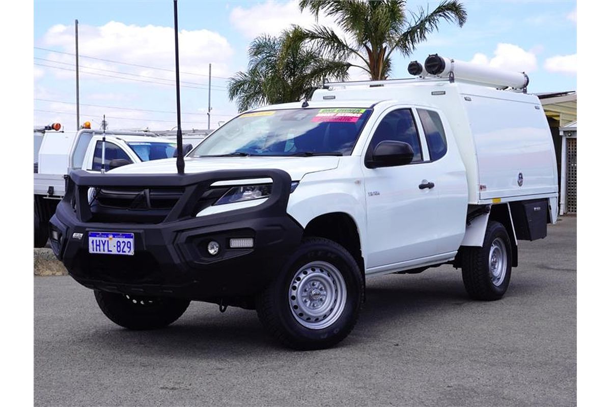 2020 Mitsubishi Triton GLX ADAS MR 4X4