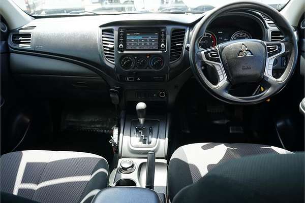 2020 Mitsubishi Triton GLX ADAS MR 4X4