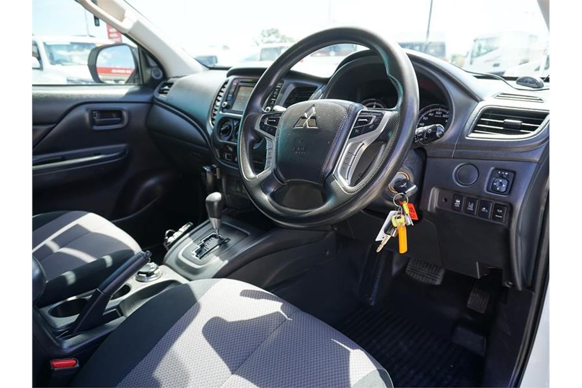 2020 Mitsubishi Triton GLX ADAS MR 4X4
