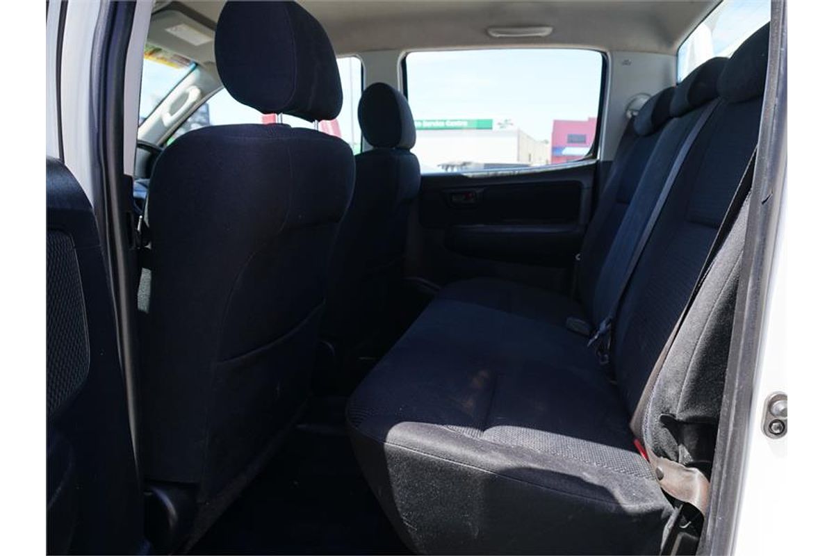 2014 Toyota Hilux SR KUN26R 4X4