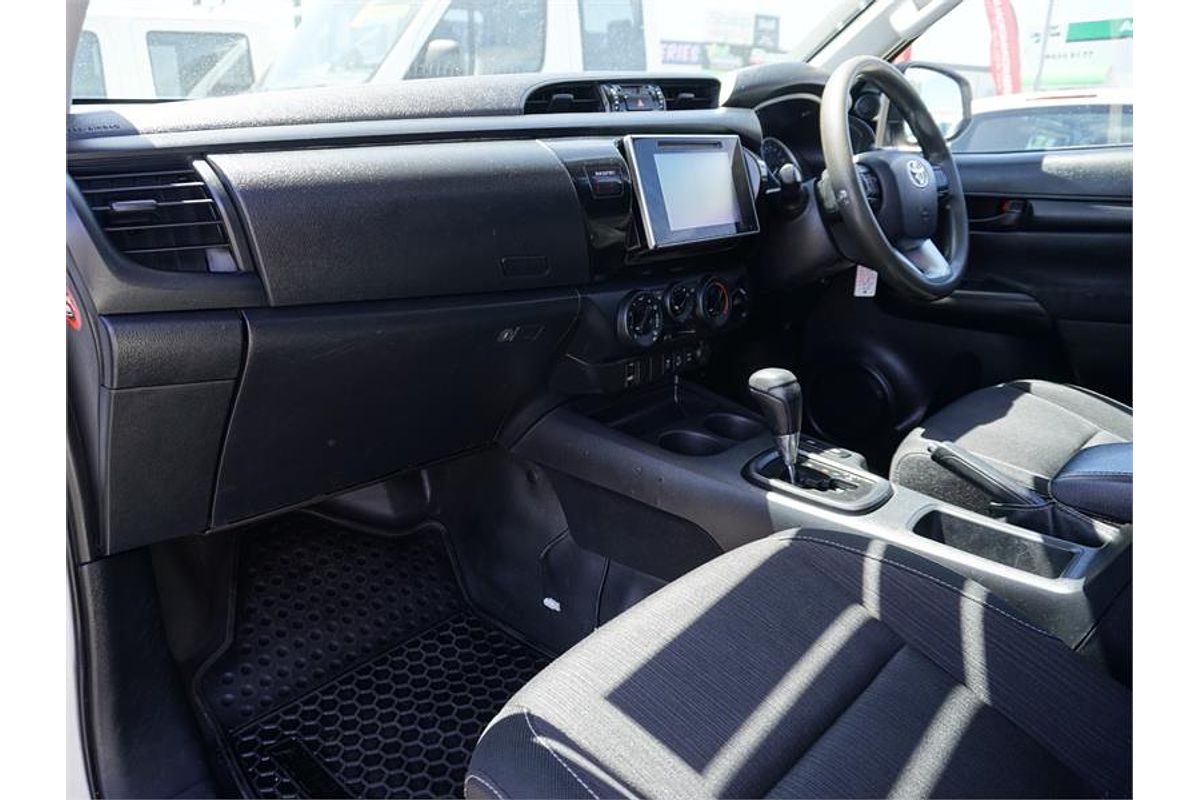 2018 Toyota Hilux SR GUN126R 4X4