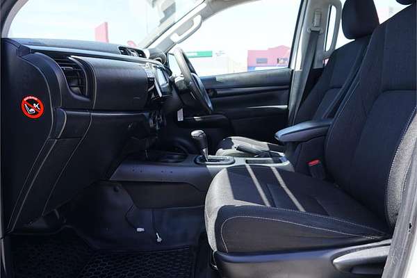 2018 Toyota Hilux SR GUN126R 4X4