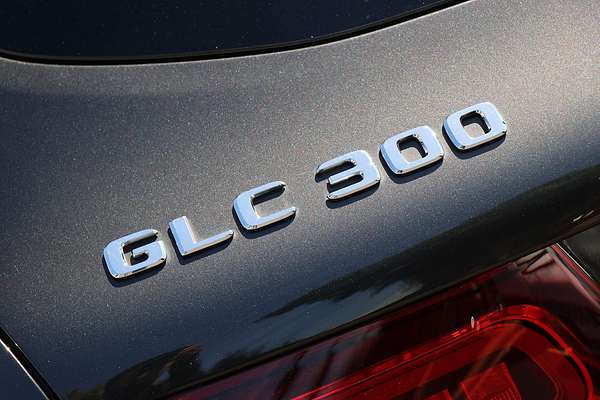 2021 Mercedes-Benz GLC-Class GLC300 X253
