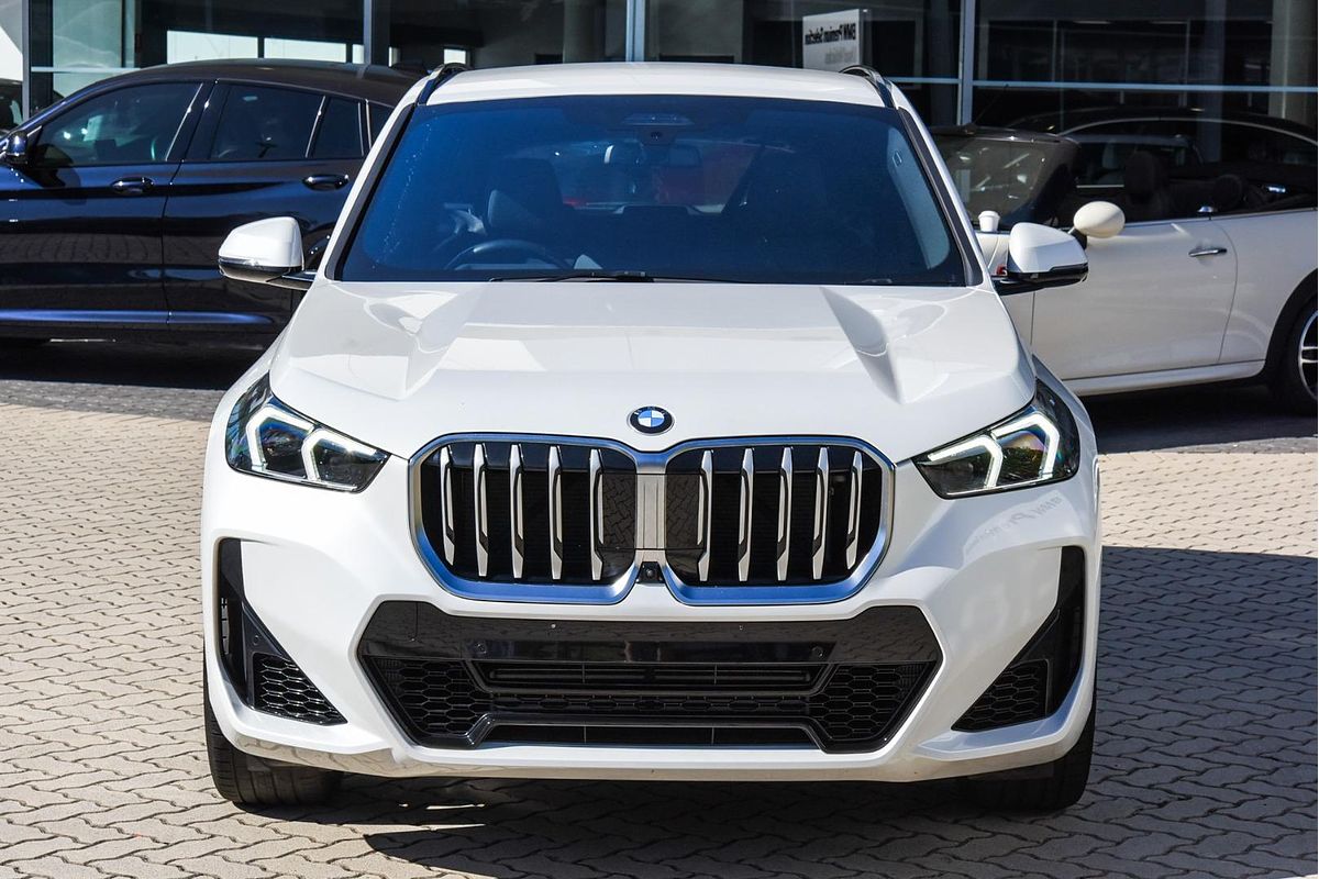 2023 BMW X1 xDrive20i U11