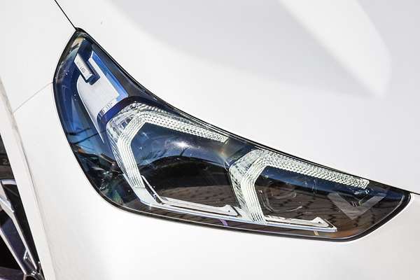 2023 BMW X1 xDrive20i U11