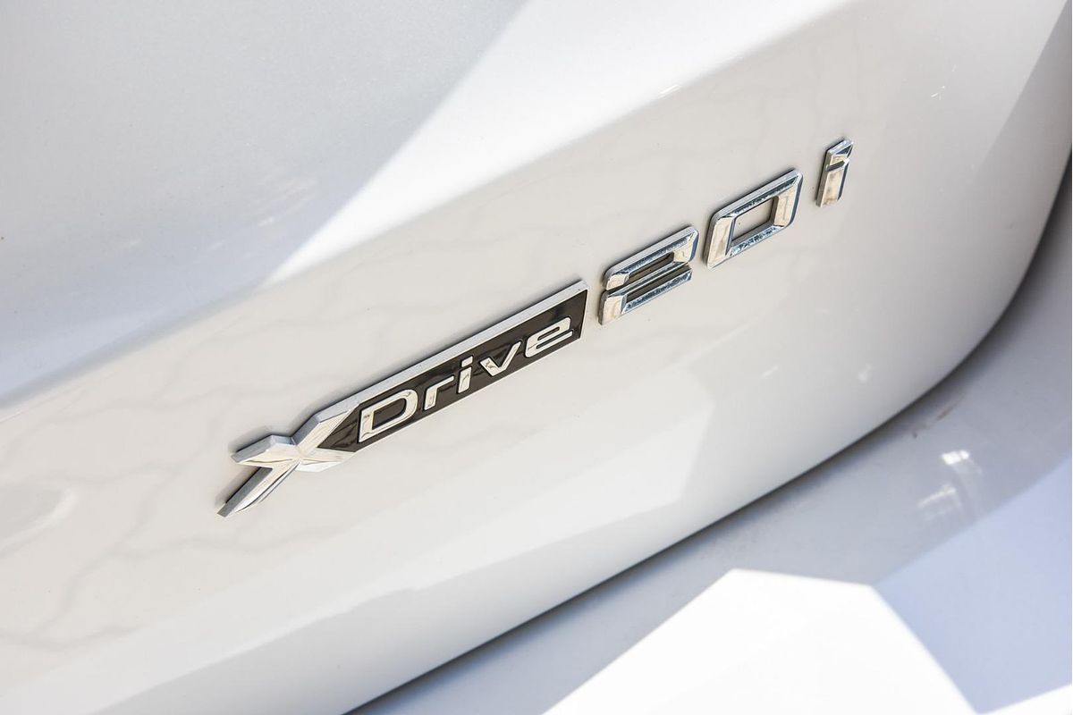 2023 BMW X1 xDrive20i U11