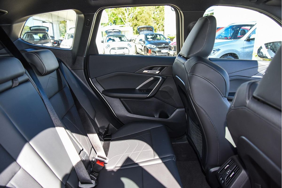 2023 BMW X1 xDrive20i U11