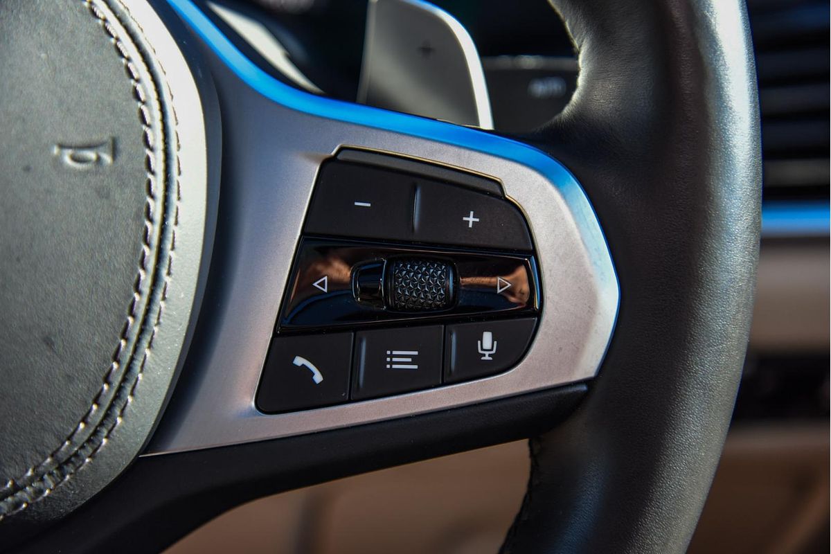 2020 BMW X6 xDrive40i M Sport G06