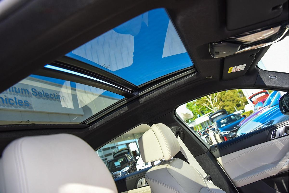 2020 BMW X6 xDrive40i M Sport G06