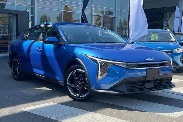 2025 Kia K4 Sport CL4m