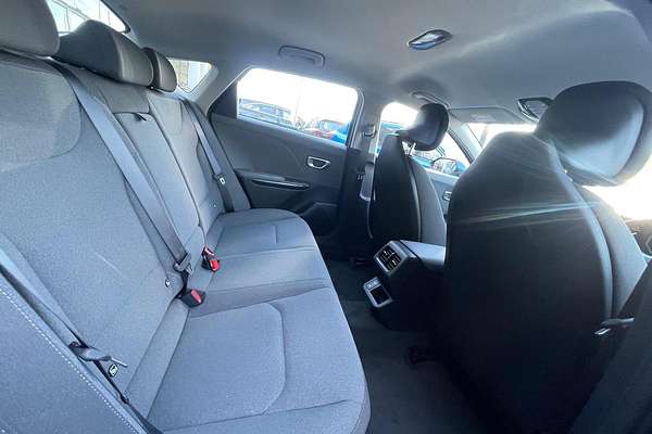 2025 Kia K4 Sport CL4m