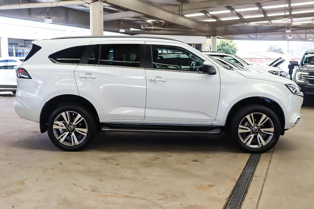 2023 Isuzu MU-X LS-T