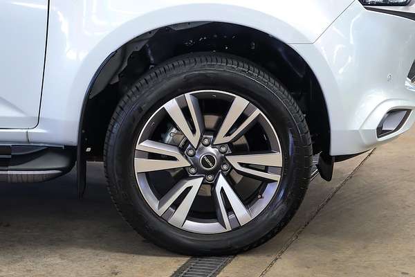 2023 Isuzu MU-X LS-T