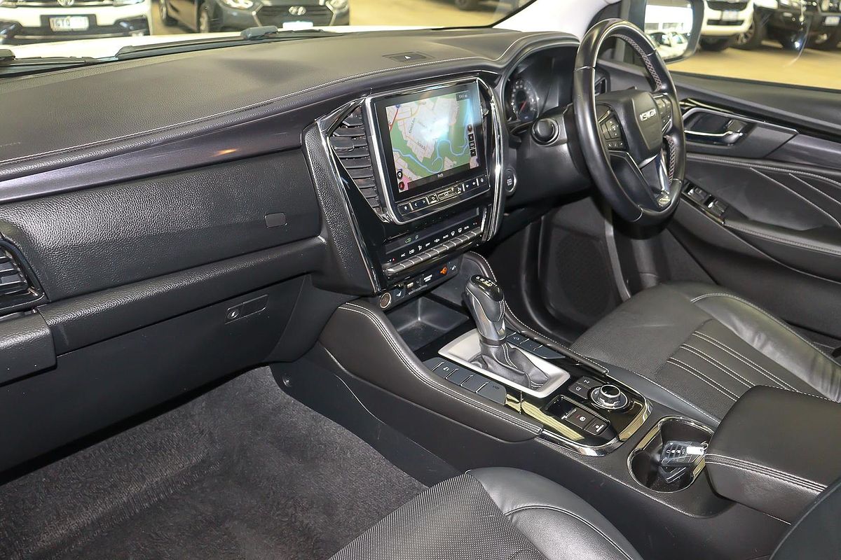 2023 Isuzu MU-X LS-T