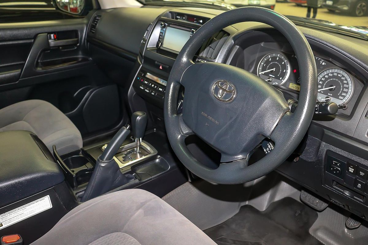 2020 Toyota Landcruiser GX VDJ200R