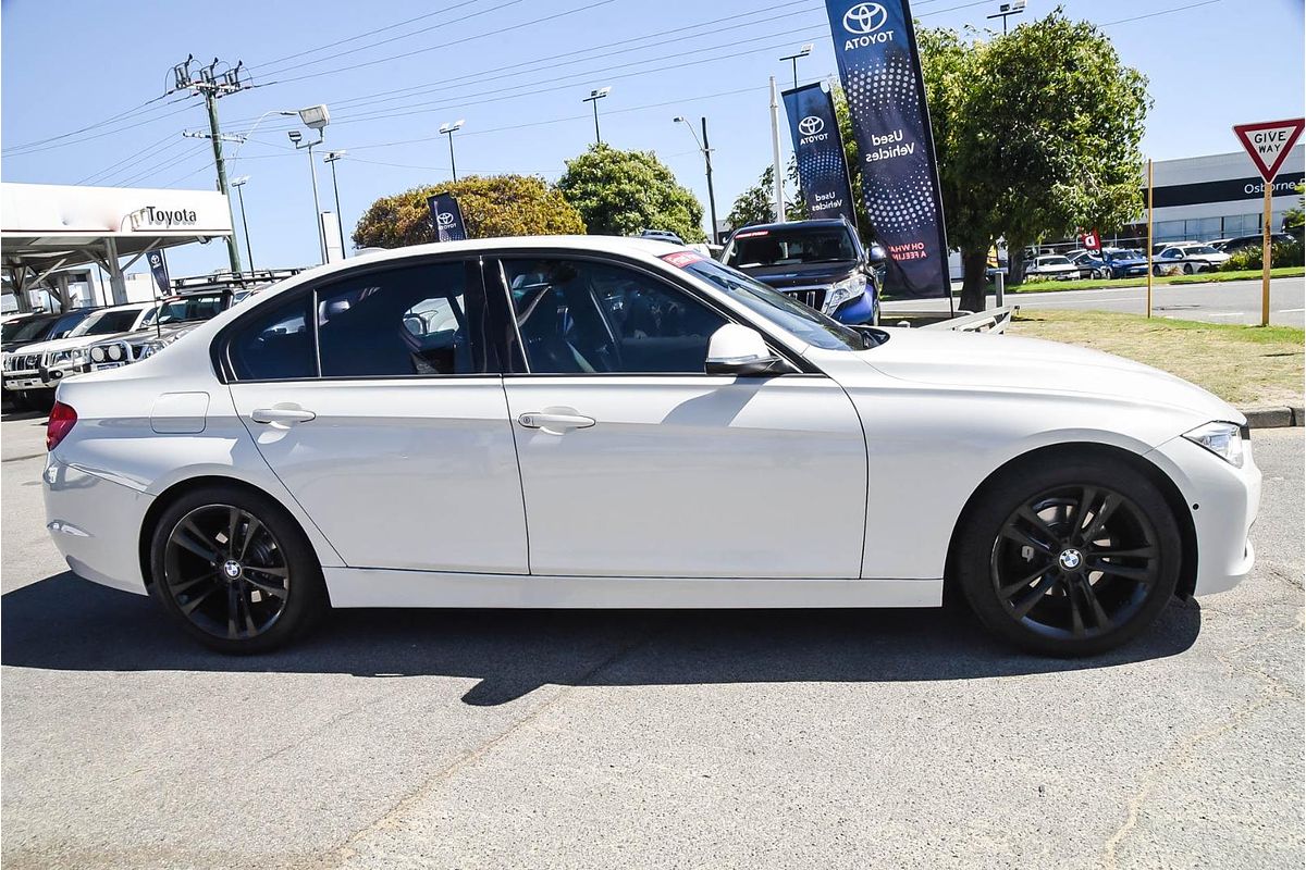 2014 BMW 3 Series 320i F30