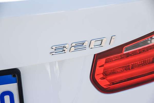 2014 BMW 3 Series 320i F30