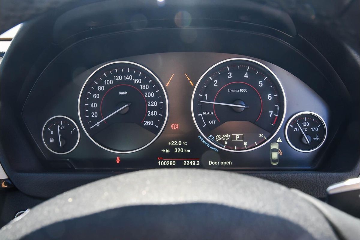 2014 BMW 3 Series 320i F30