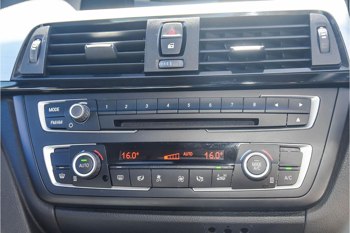 2014 BMW 3 Series 320i F30