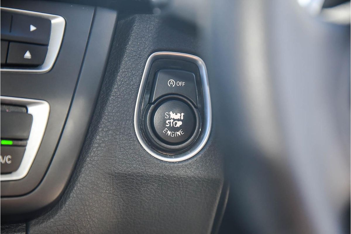 2014 BMW 3 Series 320i F30