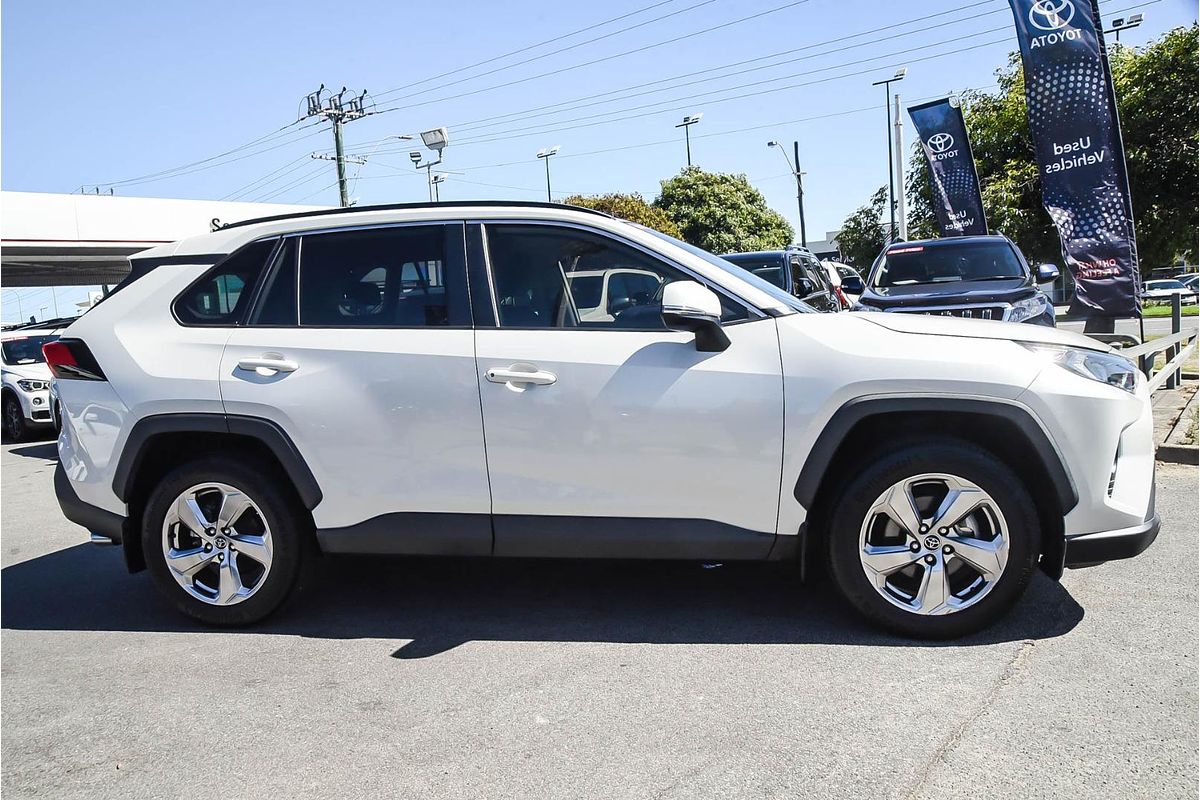 2019 Toyota RAV4 GXL MXAA52R