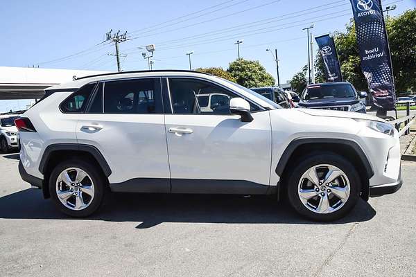 2019 Toyota RAV4 GXL MXAA52R