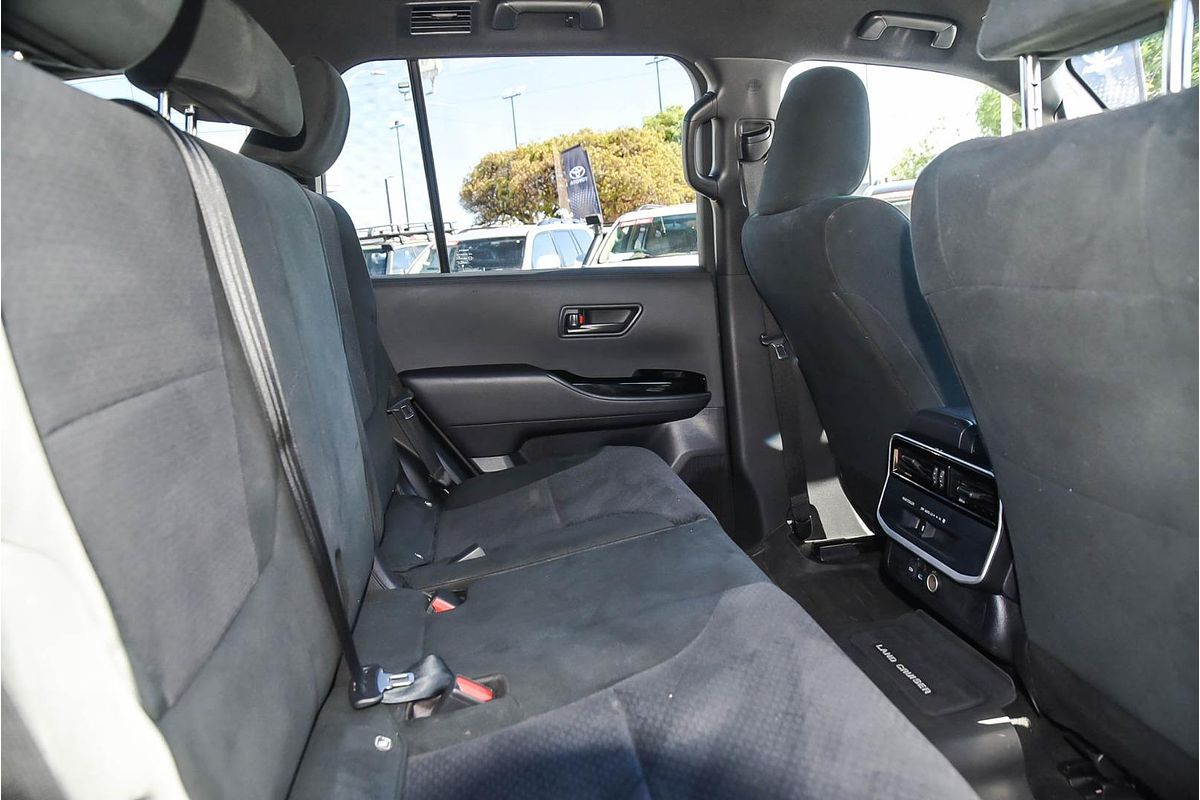 2023 Toyota Landcruiser GXL FJA300R