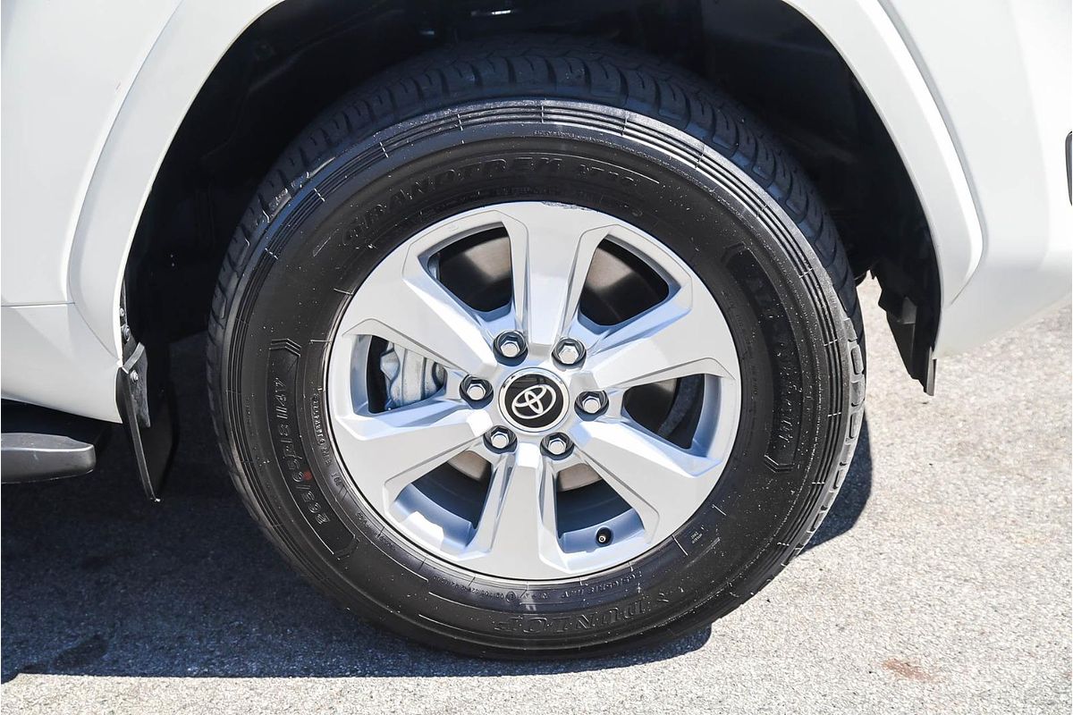 2023 Toyota Landcruiser GXL FJA300R