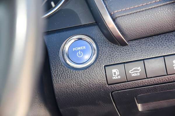 2019 Toyota Camry Ascent Sport AXVH71R