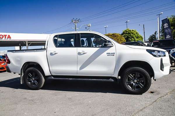 2024 Toyota Hilux SR GUN126R 4X4