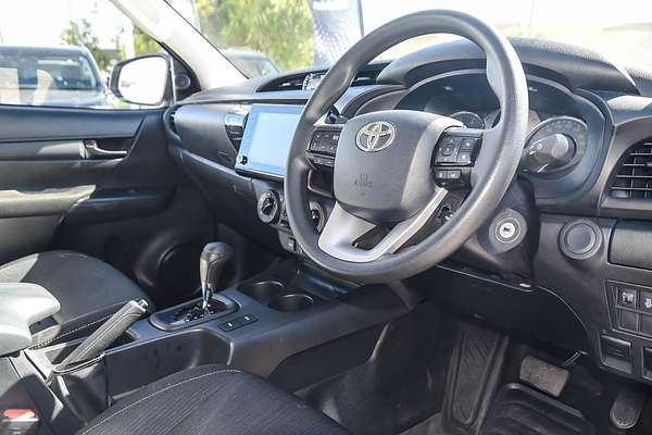 2024 Toyota Hilux SR GUN126R 4X4